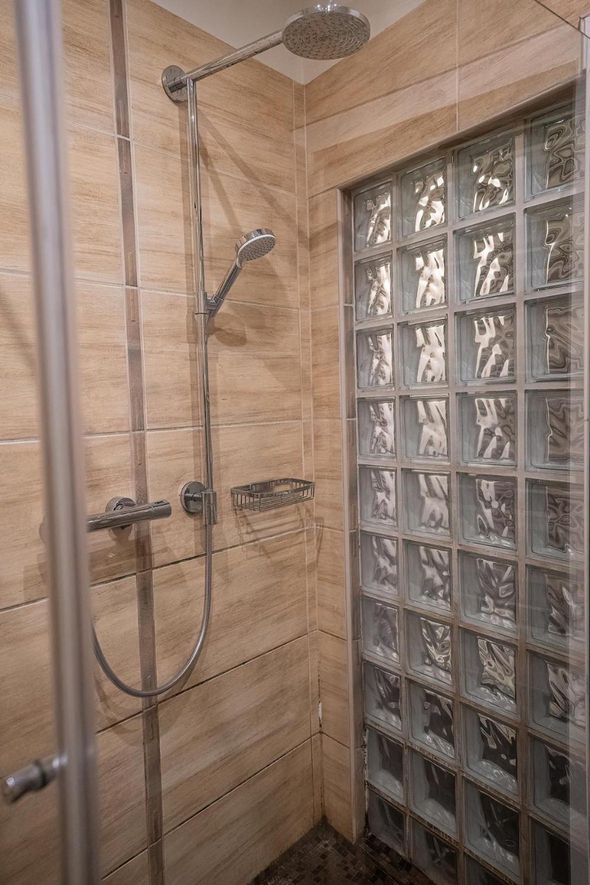 Kelemen Apartment Сегед Екстер'єр фото
