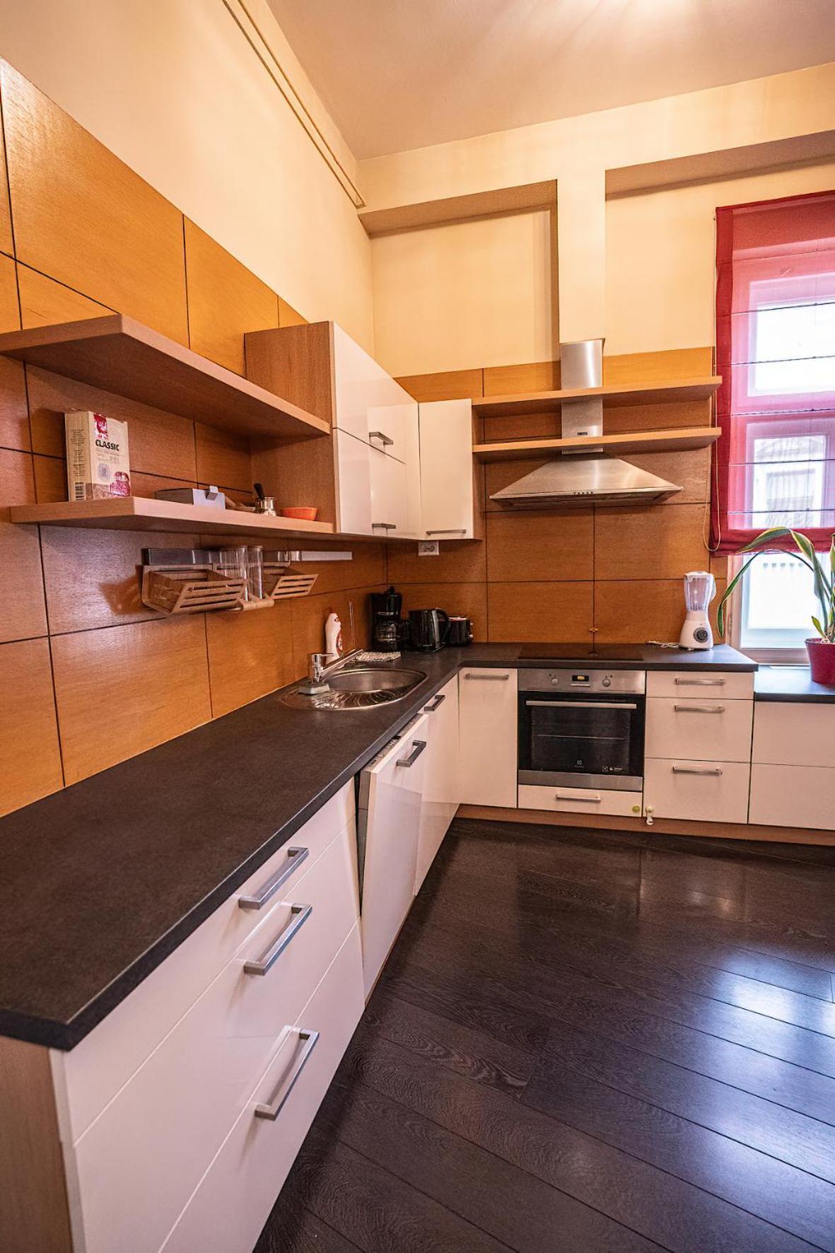 Kelemen Apartment Сегед Екстер'єр фото