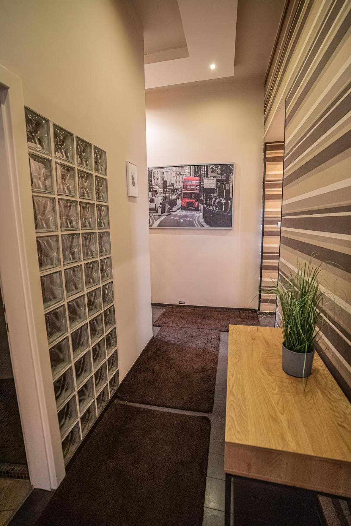 Kelemen Apartment Сегед Екстер'єр фото